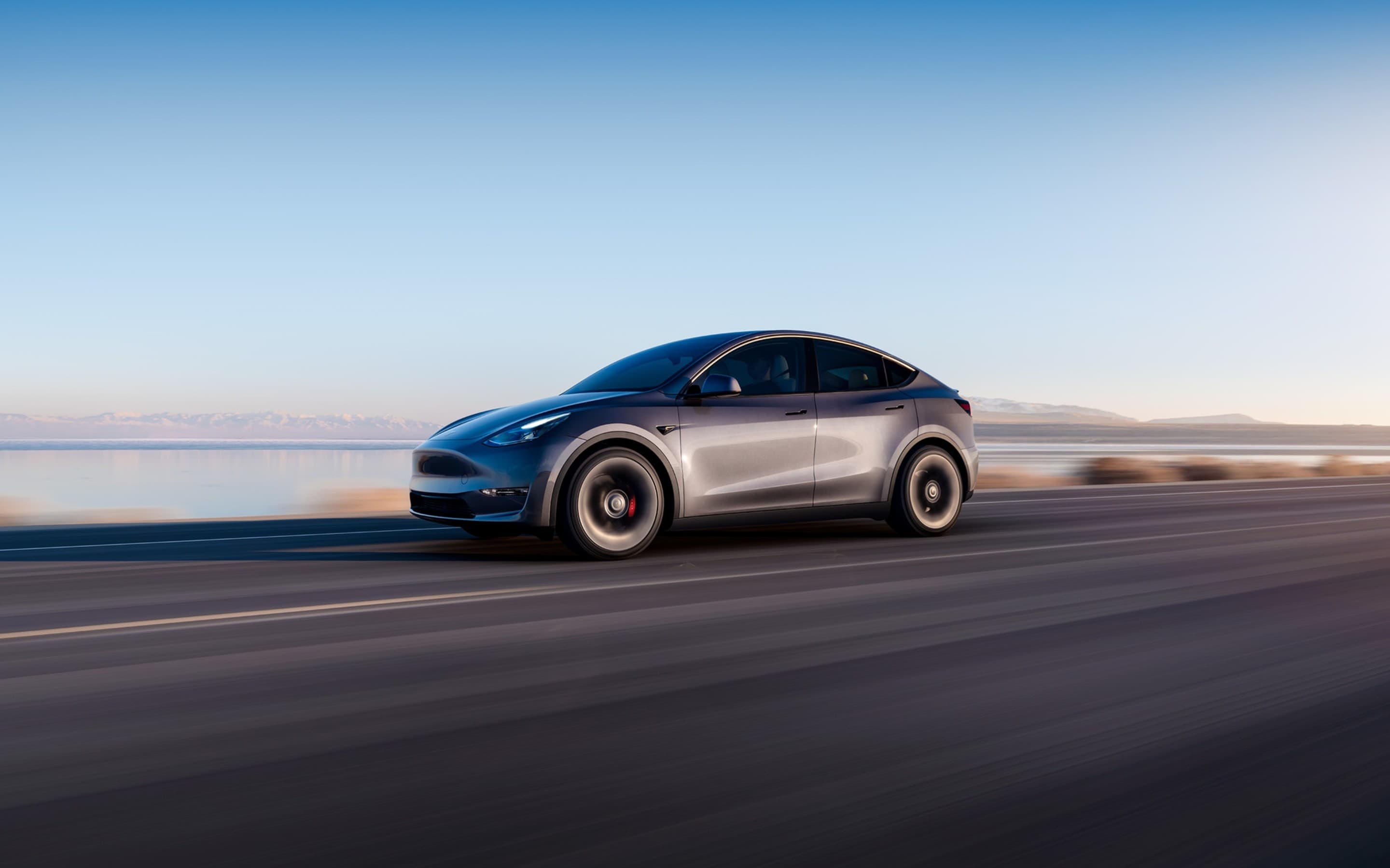 Tesla Model Y argent, photo officielle Tesla, Inc.
